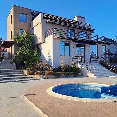 Villa Sunny Side Apartment Skopje Dolno Solnje Exterior photo
